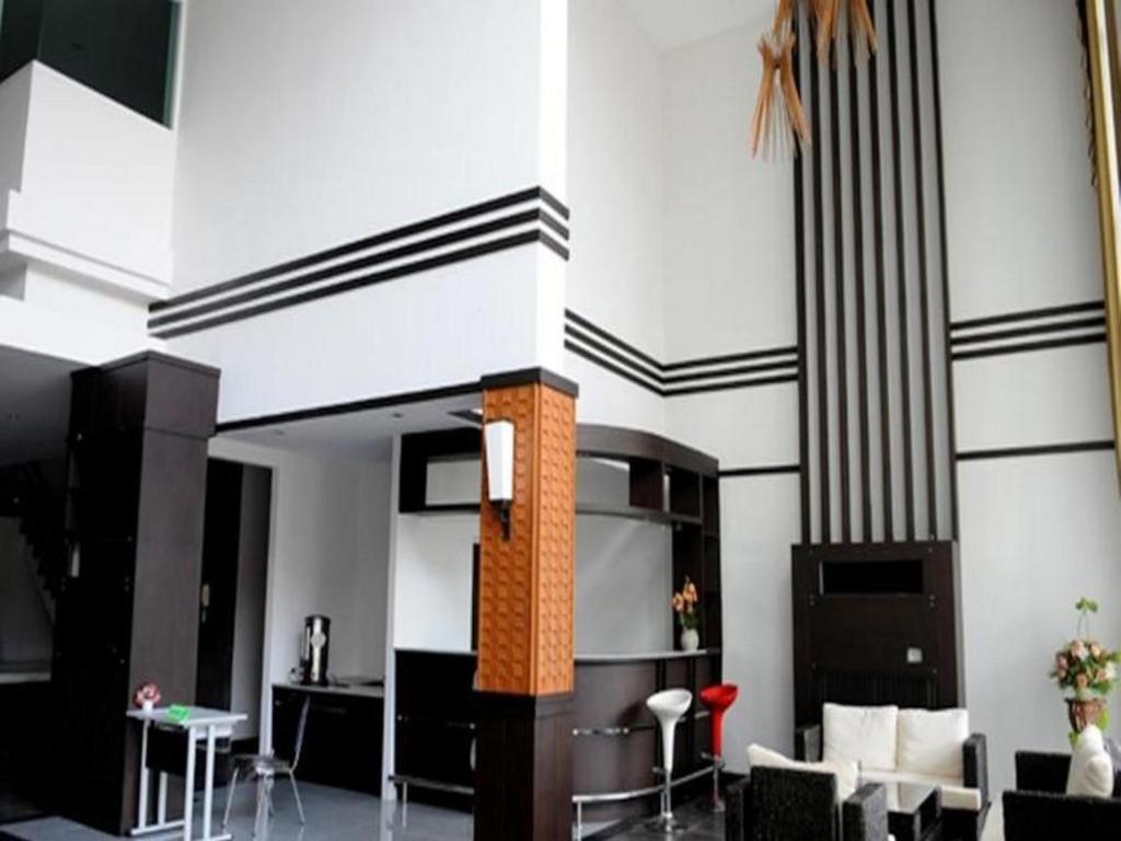 The O Valley Boutique Hotel Сурат-Тхані Екстер'єр фото